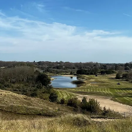 Apartment In Oostduinkerke