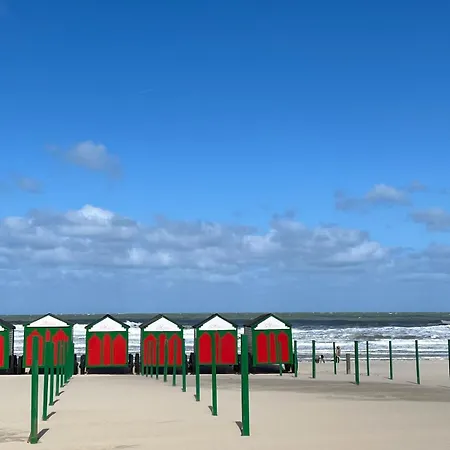 Apartment In Oostduinkerke