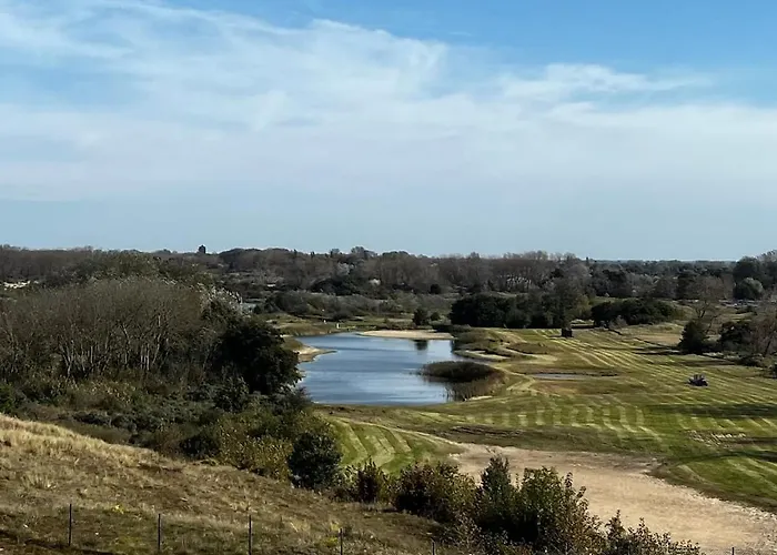 Apartment In Oostduinkerke