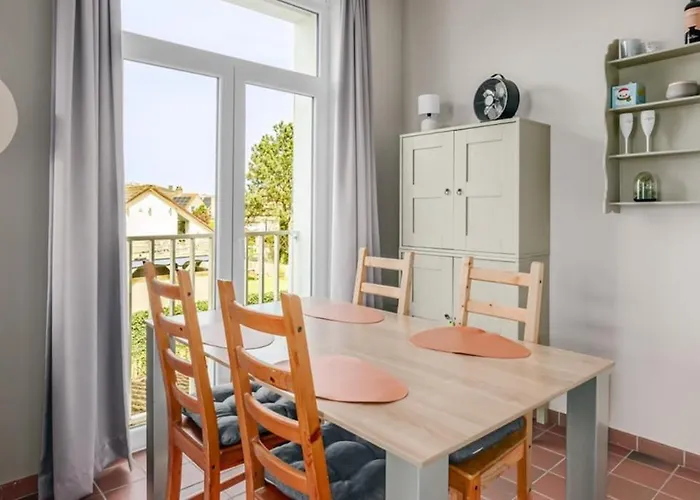 Apartment In Oostduinkerke *
